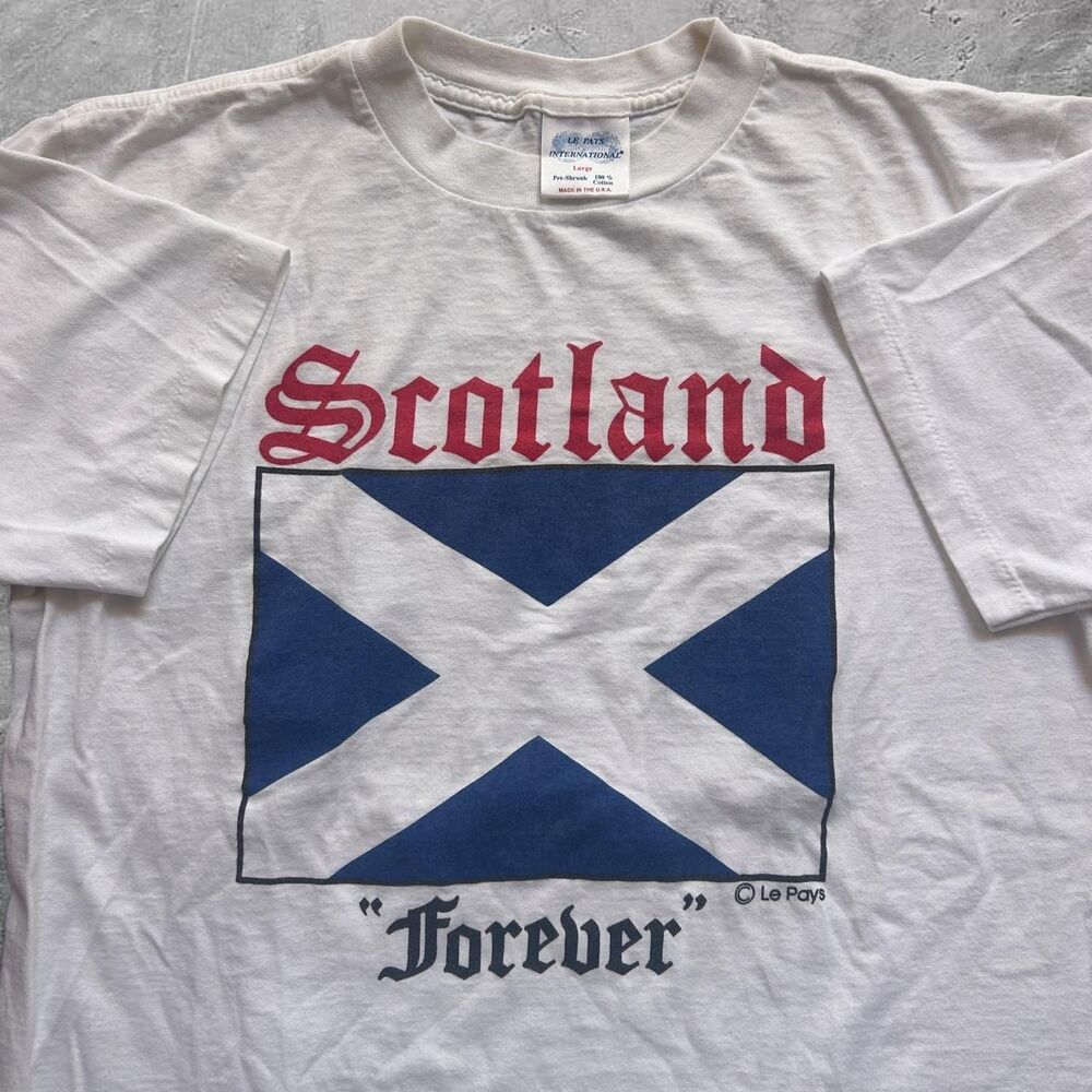 Vintage 90 single stitch Le Pays Scotland forever tee shirt
